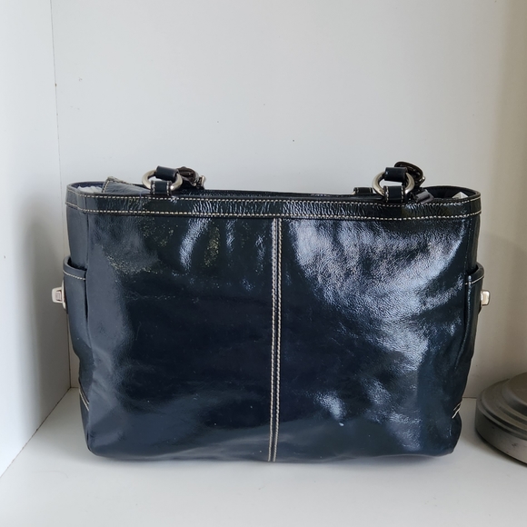 Coach Blue Navy Patent Leather Shoulder Bag - Picture 5 of 8